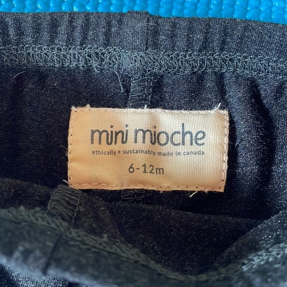 2/$20 NWT MINI MIOCHE 6-12 months pants baby boy or girl black ethically made - Picture 3 of 5